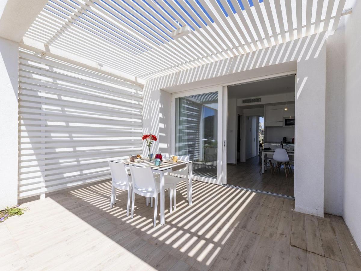 Apartment Capo Falcone Charming Apartment-2 By Interhome Stintino Exterior foto