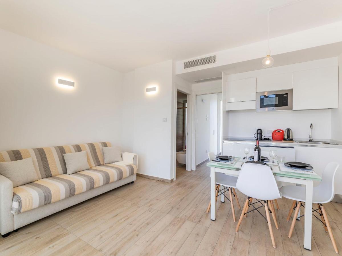 Apartment Capo Falcone Charming Apartment-2 By Interhome Stintino Exterior foto
